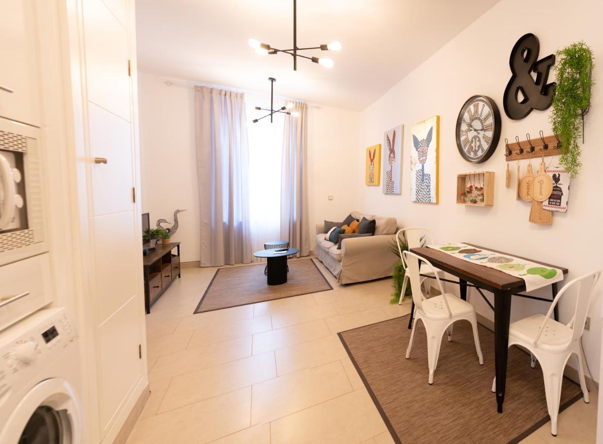Gotoseville Altair Apartament *